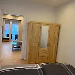 Апартаменты City Apartment *